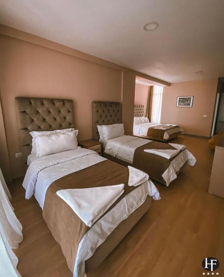 Hotel Frojd - Beach Front Resort Shengjin Luaran gambar
