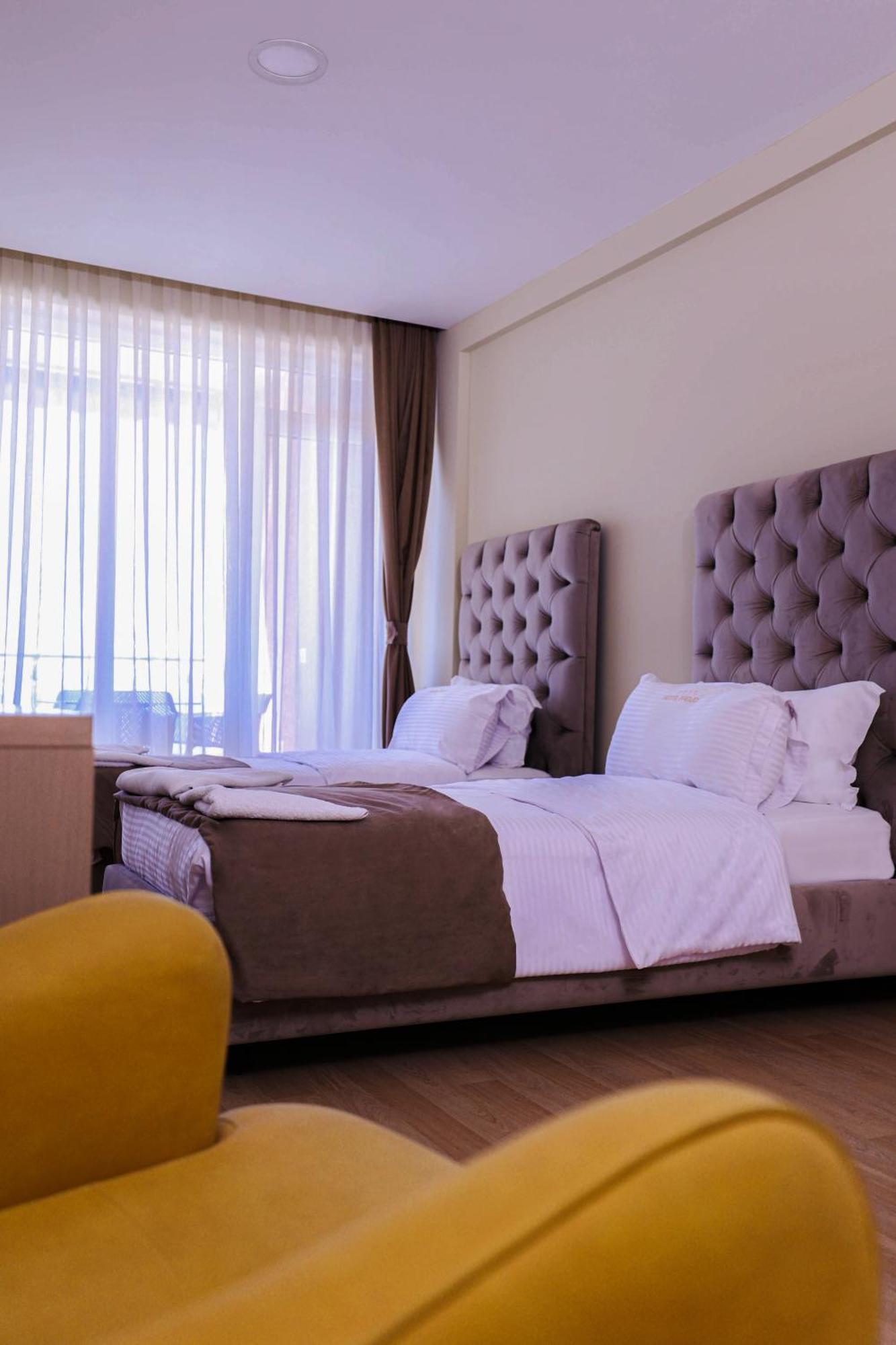 Hotel Frojd - Beach Front Resort Shengjin Luaran gambar