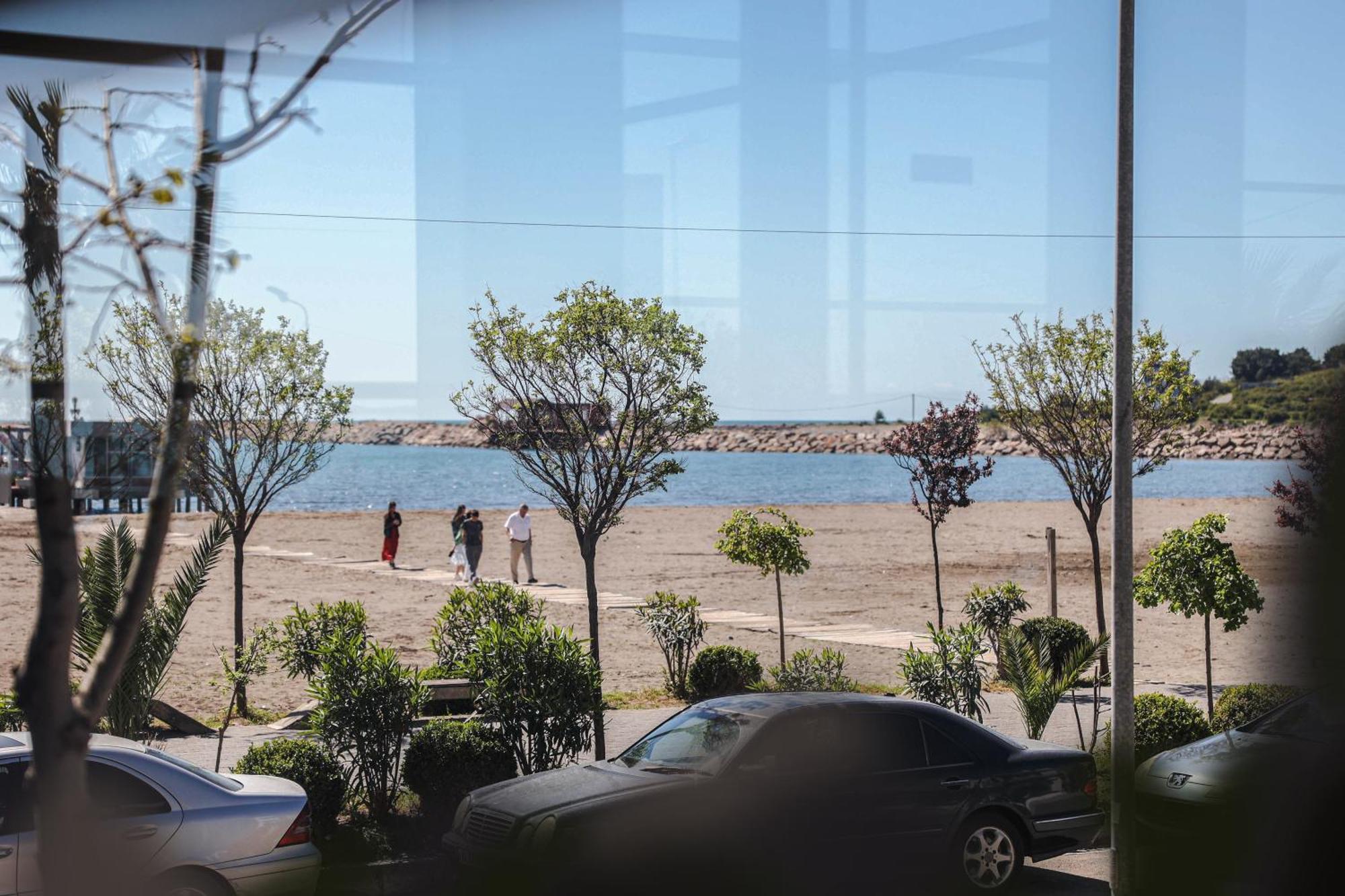 Hotel Frojd - Beach Front Resort Shengjin Luaran gambar